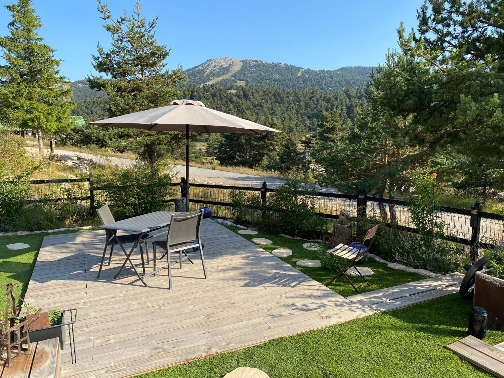 Apartment Location Avec Jardin En Hameau Ii *